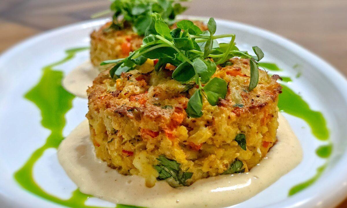 Crab Cakes with Cajun Remoulade
